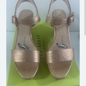 Ted Baker Rose Gold Leather Platform Sandals US size 9